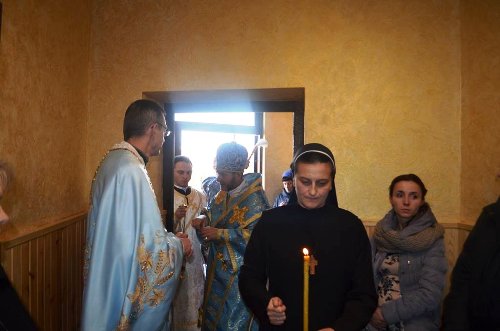 У Чорткові відбулося посвячення Родинного дому «Введення в храм Пречистої Діви Марії».(ФОТО) У Чорткові відбулося посвячення Родинного дому «Введення в храм Пречистої Діви Марії».(ФОТО)